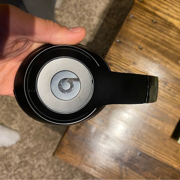 Beats Studio 3 - Picture 3 of 3